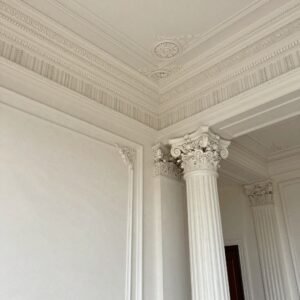 ديكورات داخلية من الجي ار سي لقاعة استقبال فاخرة