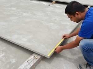 فحص جودة ألواح الاسمنت بورد قبل التوريد