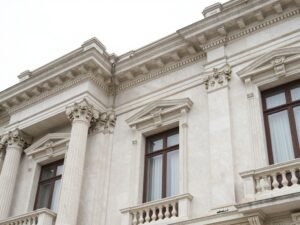 قصر بواجهة جي ار سي كلاسيكية من مقاول جي ار سي معتمد