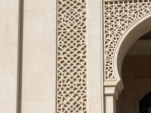 واجهات مباني من ألواح جي ار سي